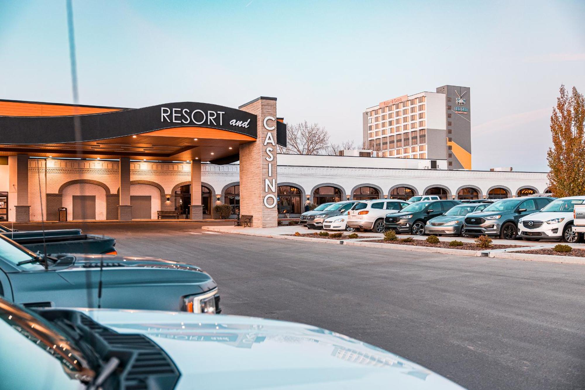 Red Deer Resort & Casino Esterno foto