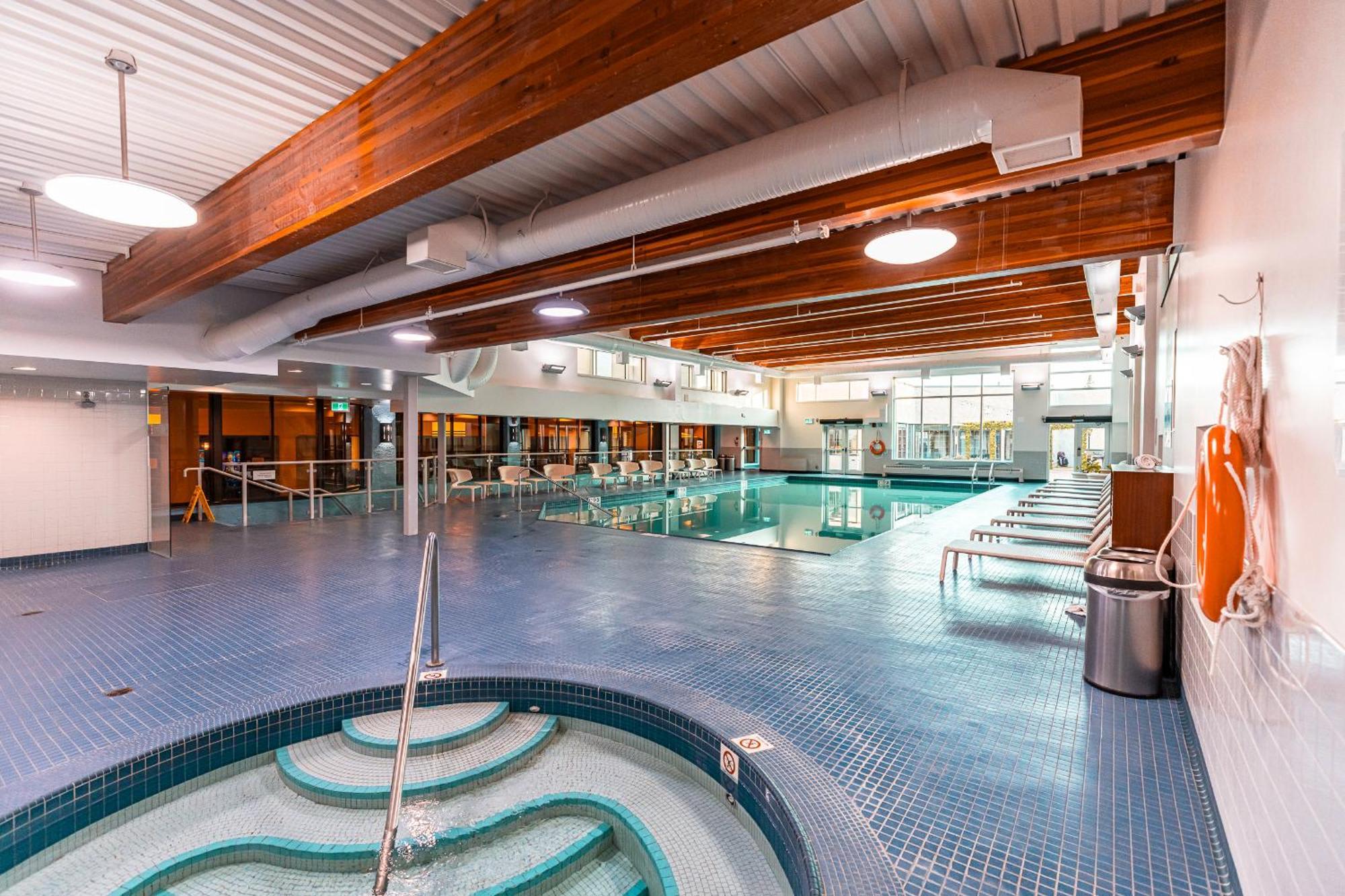 Red Deer Resort & Casino Esterno foto